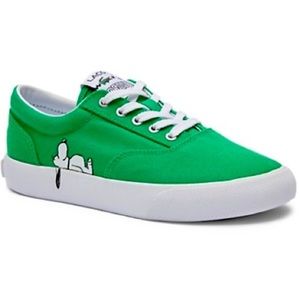 Lacoste X PEANUTS Kids Jump Serve Canvas Sneaker - size 1